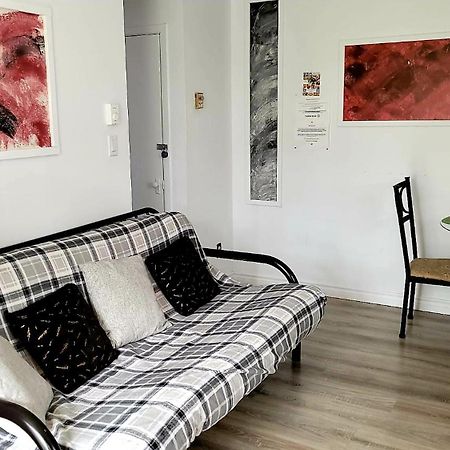 Quiet Cozy Apartment Next To Highway Wifi+Netflix Edmundston Exteriör bild