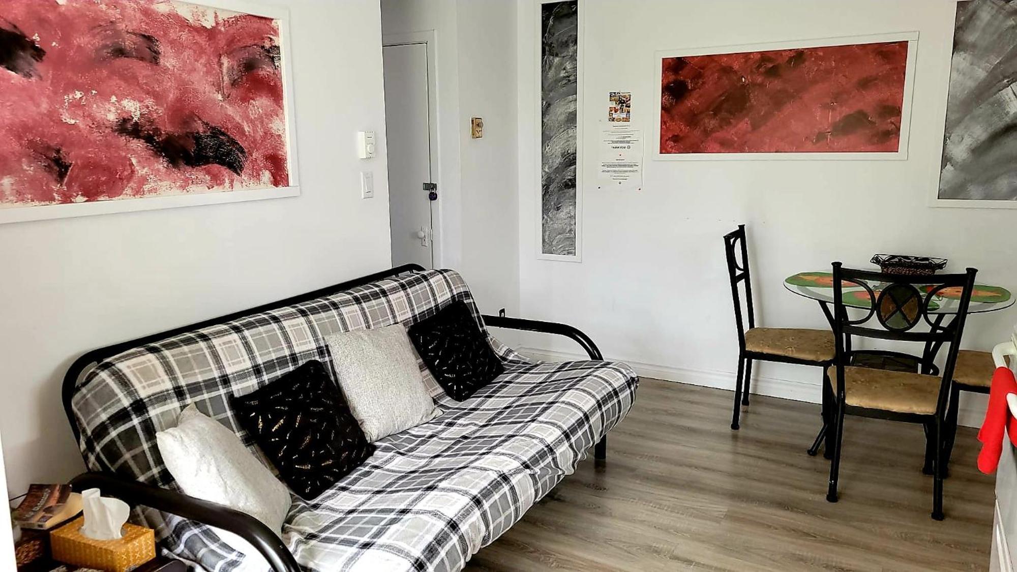 Quiet Cozy Apartment Next To Highway Wifi+Netflix Edmundston Exteriör bild
